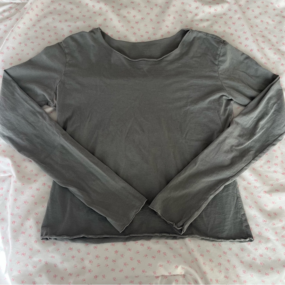 brandy melville grey boatneck long sleeve top🩶🩶